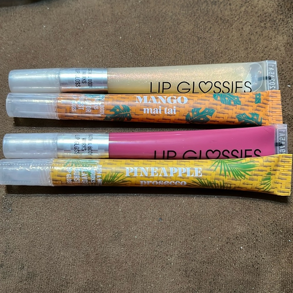 NWT B&BW Lip Glosses-Flawless Shimmer, Mango Mai Tai, Boldly Pink, Pineapple - Picture 1 of 6
